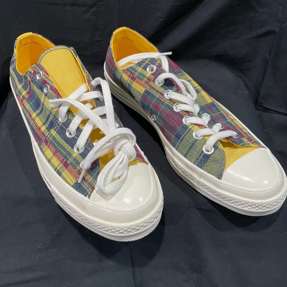 CONVERSE CHUCK 70’S OX AMARILLO/FADED